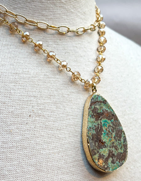 Sabrina Gold short necklace