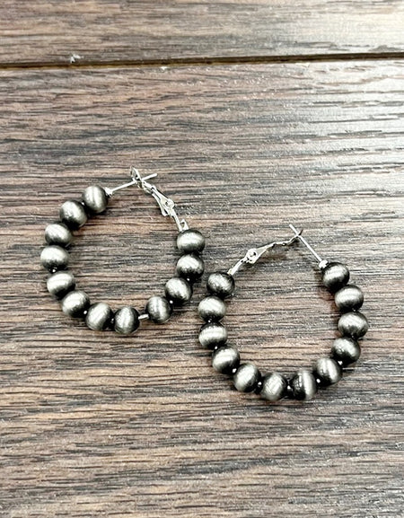 25mm Hoop, 6mm Traditional Color Navajo Bead Earrings