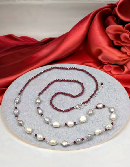 Garnet and Freshwater Pearls Necklace
