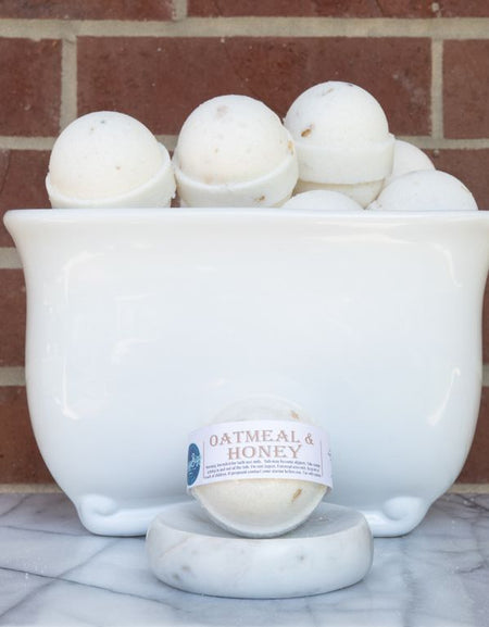 Oatmeal and Honey - Bath Bomb