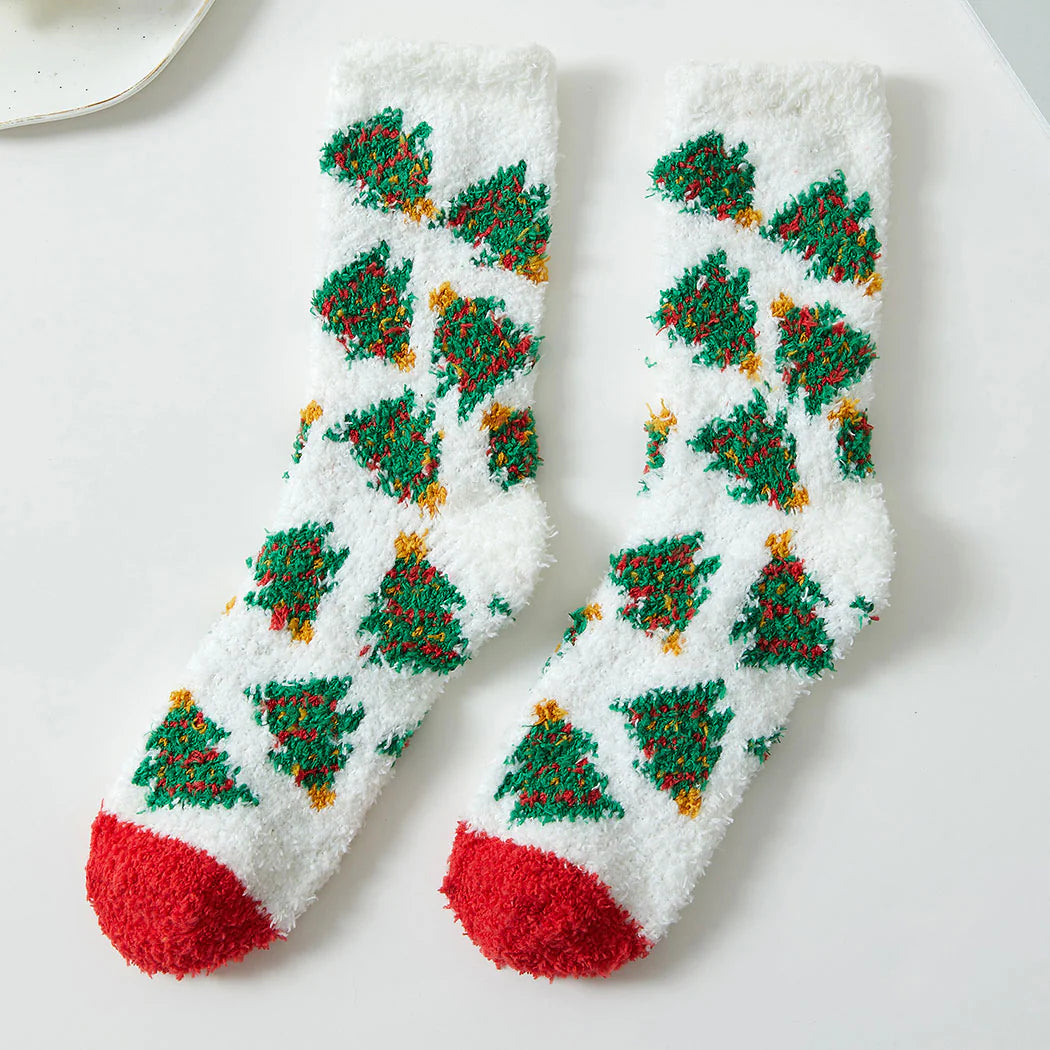 FC Christmas Fuzzy Socks - White Trees