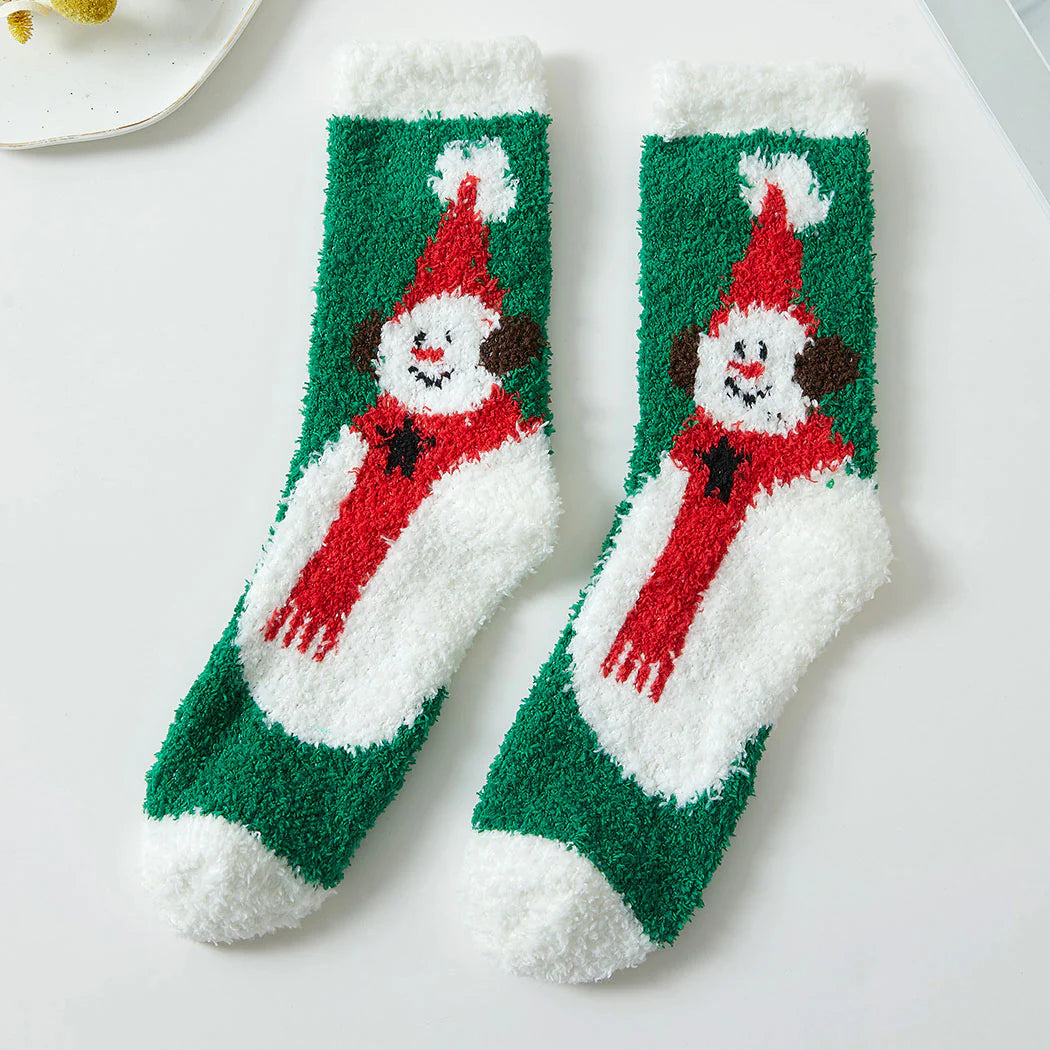 FC Christmas Fuzzy Socks - Green Snowman