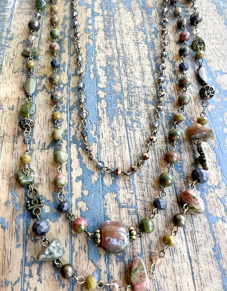 Medina Necklace Unakite