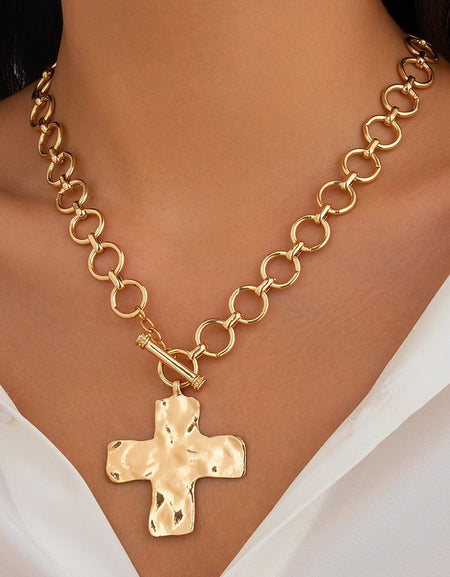 Notable Hammered Cross Front Toggle Necklace - gold