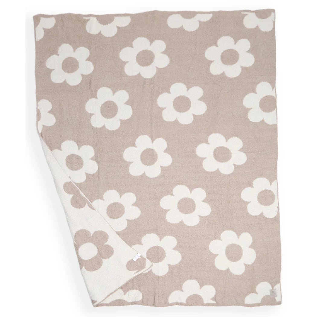 Daisy Pattern Print Cozy Soft Throw Blanket - Tan/White