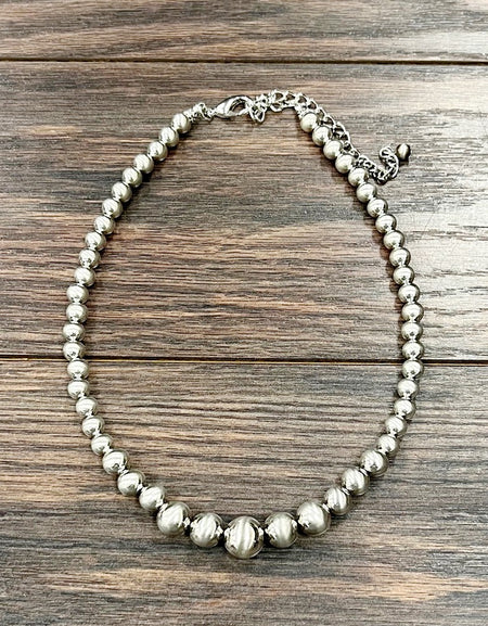 16-inch Graduated Silver Navajo Necklace
