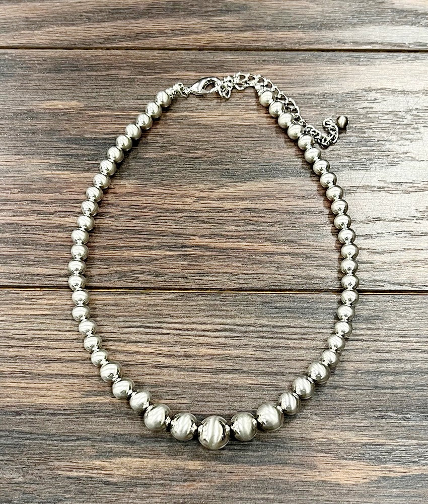 16-inch Graduated Silver Navajo Necklace