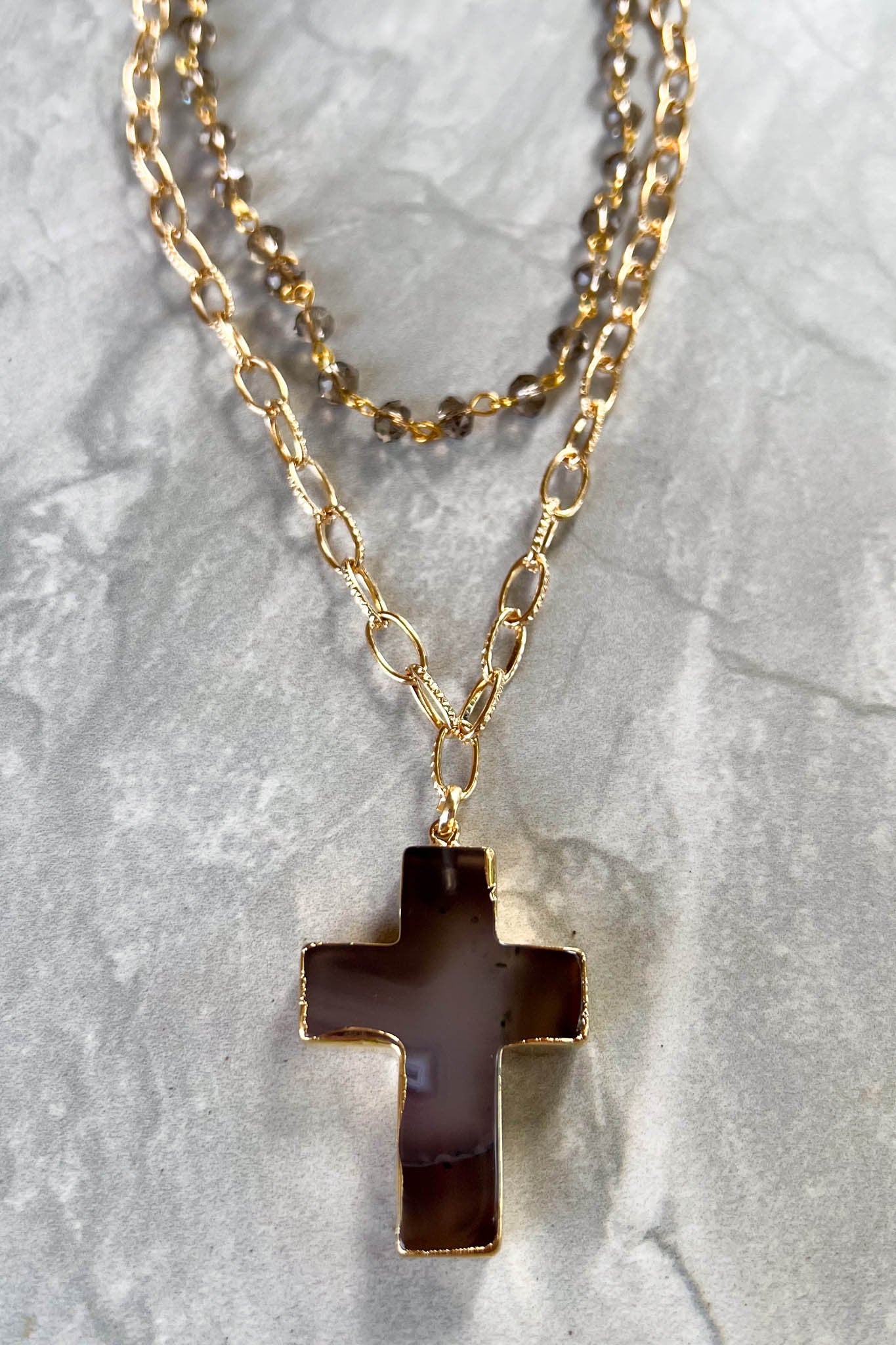 Eve Gray Short Necklace