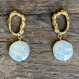 Large Pearl Dangle Earring