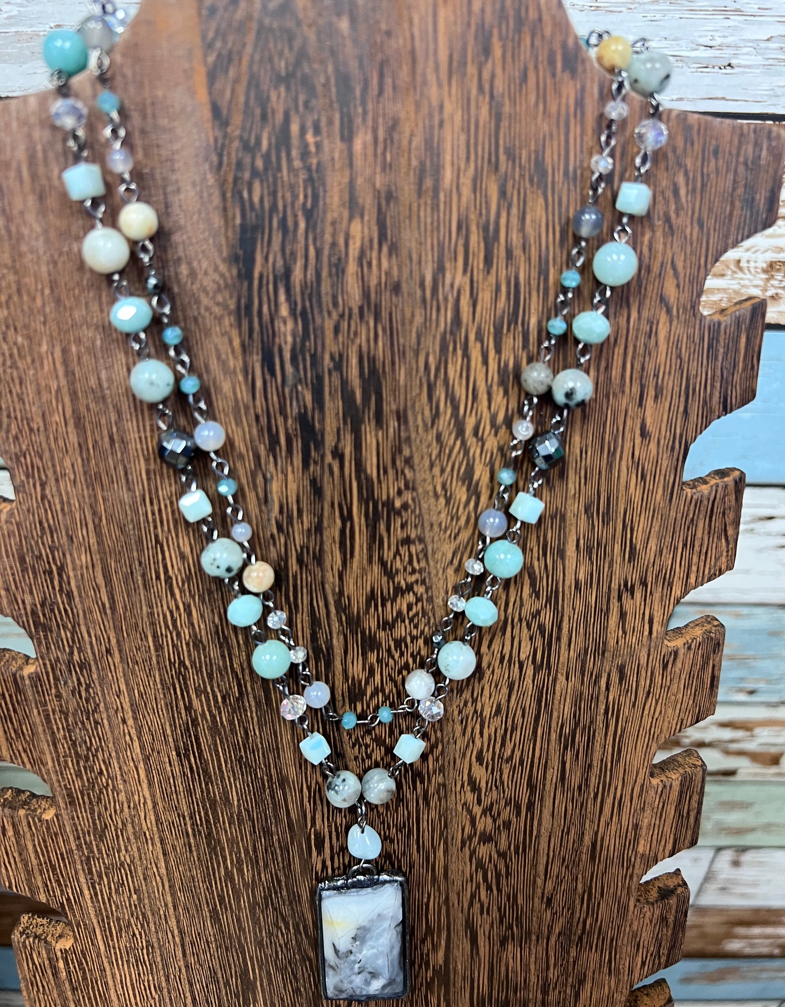 PGJ Just Beads Layered Mint Necklace