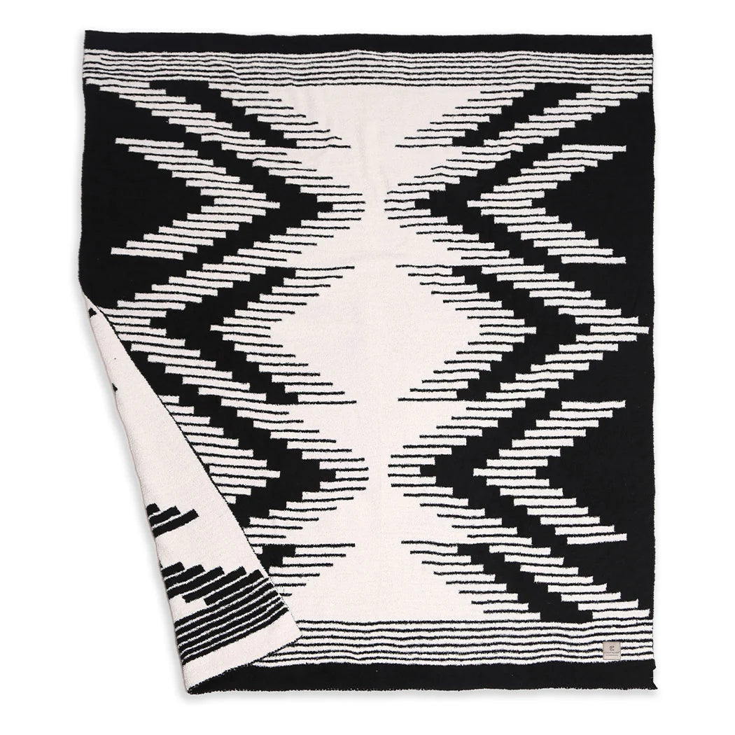 Tribal Arrow Throw Blanket - black/gray