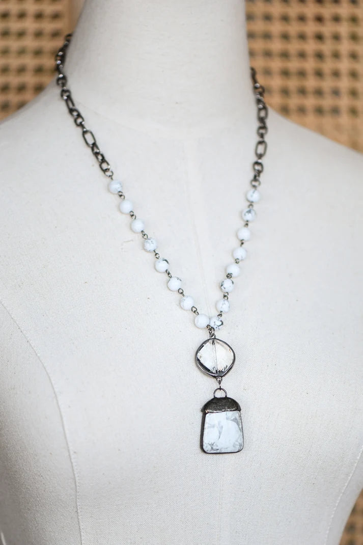 White Howlite Stone Pendant Beaded Chain Link Necklace