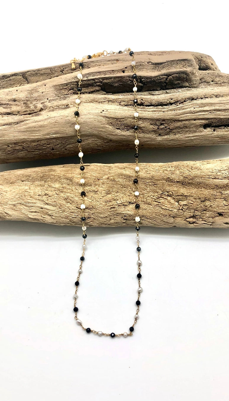 RR Rosary Chain Necklace Onyx&Freshwater Pearl Gold 16”w/2” Ext