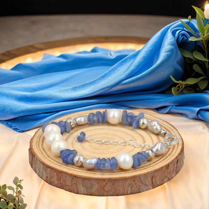 Kyanite and Freshwater Cultured Pearl Bracelet