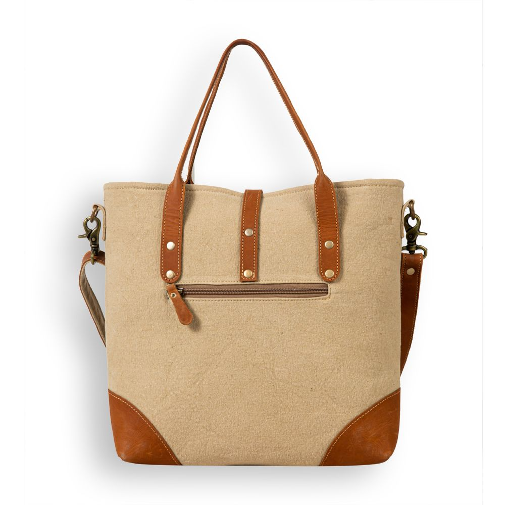 Le Medallion Vintage Cut Shoulder Bag