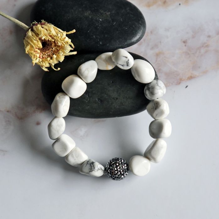 Genuine Howlite Nuggets Stretch Bracelet