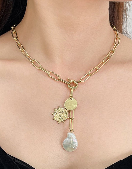 Pearl Pendant Chain Necklace