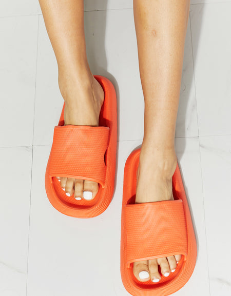 MMShoes Arms Around Me Open Toe Slide in Orange