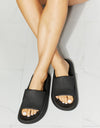 MMShoes Arms Around Me Open Toe Slide in Black