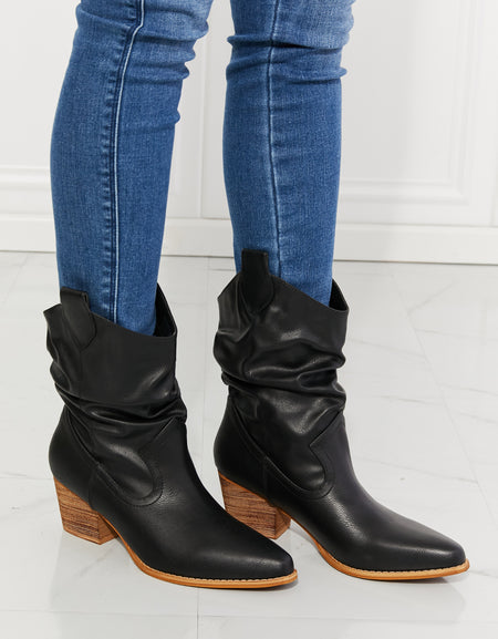 MMShoes Better in Texas Scrunch Cowboy Boots in Black