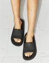 MMShoes Arms Around Me Open Toe Slide in Black