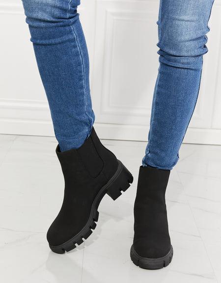 MMShoes Work For It Matte Lug Sole Chelsea Boots in Black